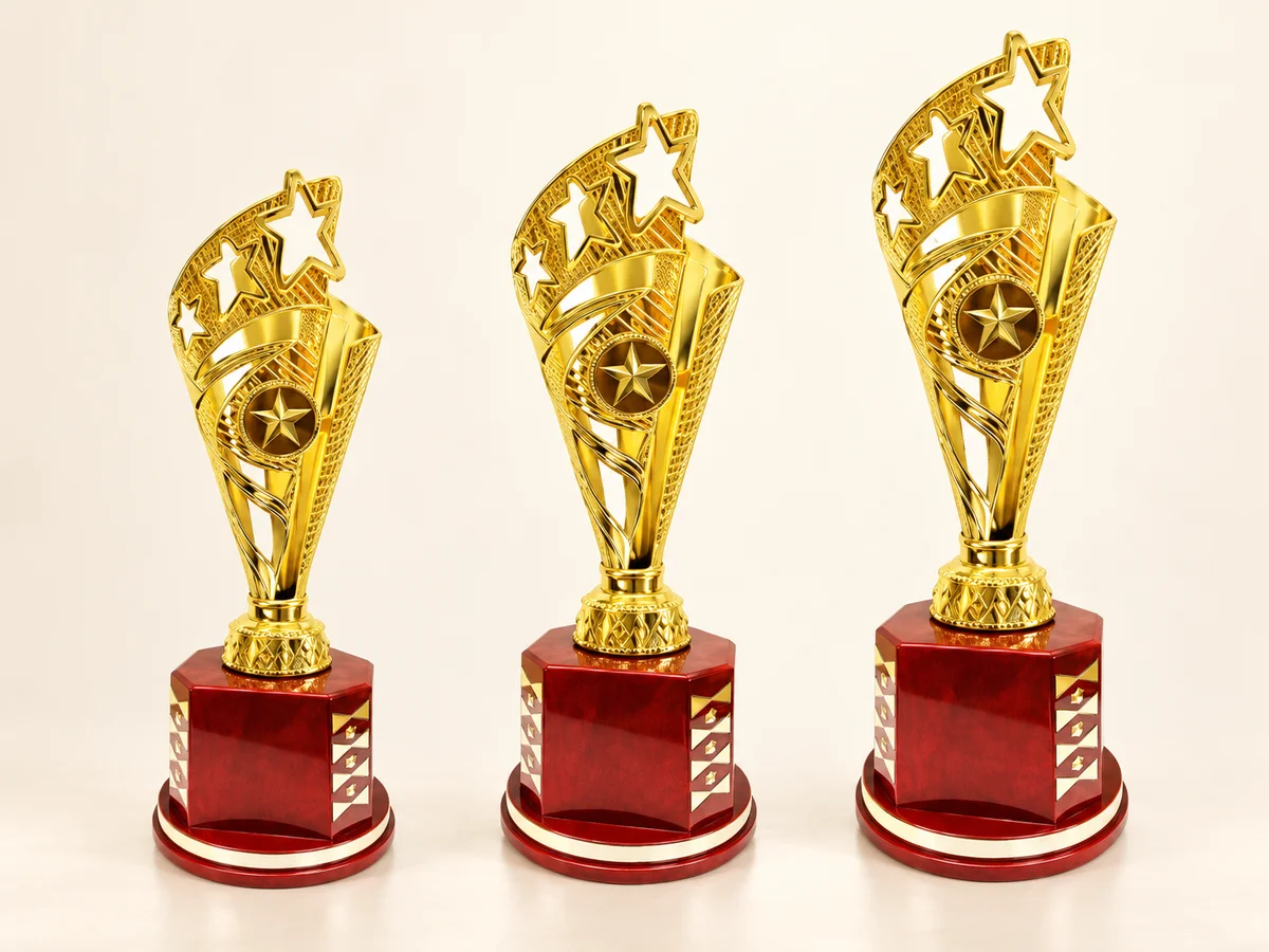 FB437 Trophy